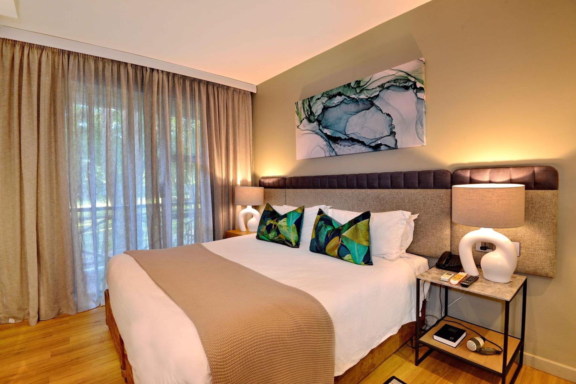 เครสต้าลอดจ์ฮาแร Hotel ฮาราเร ภายนอก รูปภาพ