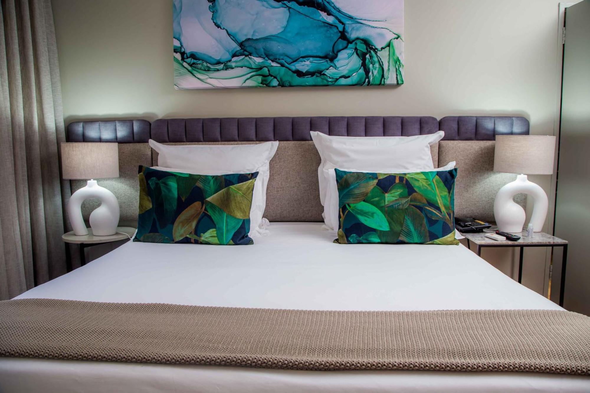 เครสต้าลอดจ์ฮาแร Hotel ฮาราเร ภายนอก รูปภาพ